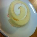 ozabon's cooksnap of when they made ♪ロールケーキの中はレアチーズケーキ！♪.