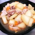 ゆっちゃ◎'s cooksnap of when they made 豚肉と大根の甘辛煮.