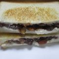 ジョングレ's cooksnap of when they made クリチとあずきとナッツのホットサンド＊＊.