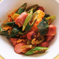 呑んべぇは友達's cooksnap of when they made 簡単☆ウインナーと卵のピリ辛炒め.