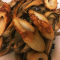 ＊にょにょん＊'s cooksnap of when they made 舞茸とちくわの炒めもの.