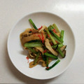 mirei935's cooksnap of when they made 小松菜・油揚げ・きのこの醤油バター炒め.