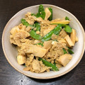 わが家の料理長's cooksnap of when they made 絹さやと筍の卵とじ.