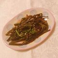 yesmama's cooksnap of when they made 今が旬！ワラビのめんつゆ漬け.