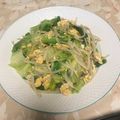 maki_08's cooksnap of when they made 簡単♪シャキ②♫もやしとレタスの卵炒め☆.