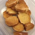 barney♪'s cooksnap of when they made ロールパン使用♪甘~いハニーラスク.