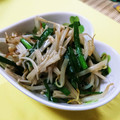 楓〜カエ〜's cooksnap of when they made もやしとにらとえのきの炒め物.