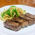 猫のオソマ's cooksnap of when they made ステーキの焼き方、脂身で焼き野菜も旨い！.