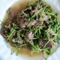 クックOYTSP1☆'s cooksnap of when they made 牛モモ肉と豆苗の中華炒め.