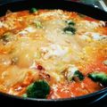 ゆこPIN's cooksnap of when they made キムチチーズハンバーグ鍋.