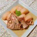 yesmama's cooksnap of when they made 骨まで柔らか鯛と大根のあら炊き.