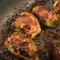 クックVKNHPD☆'s cooksnap of when they made 簡単ピーマンの肉詰め(和風とろ〜りあん).