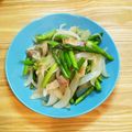 ピーナッツ子♪'s cooksnap of when they made 新玉ねぎとアスパラのバター醤油炒め.