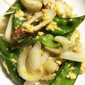 ちづりんも's cooksnap of when they made 新玉ねぎときぬさやの炒め煮.