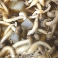 ココキキララ's cooksnap of when they made しめじと大根のお味噌汁.