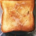 ☆kiyomom☆'s cooksnap of when they made SNSでも話題のはちみつ塩トースト☆.