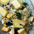 KOTARO1230's cooksnap of when they made 節約＊厚揚げ・もやし・舞茸の中華風炒め.