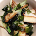 caruga's cooksnap of when they made 簡単1品！ワカメと薩摩揚のゴマ油炒め.