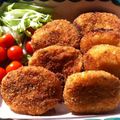 レイディー００００１'s cooksnap of when they made 残り物再利用！マッシュポテトからコロッケ.