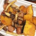 あの頃は…'s cooksnap of when they made ほくほくかぼちゃとしめじベーコン炒め.