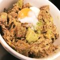 ボボモン's cooksnap of when they made 牛肉とアボカドのわさびマヨネーズ和え丼.