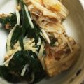 komasan♪'s cooksnap of when they made レンジ４分！ニラとえのきの梅肉おかか和え.
