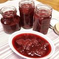 もえちゃんはは's cooksnap of when they made 簡単だよ♪いちごジャム.