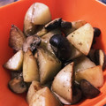 ミレーちゃん's cooksnap of when they made マッシュルームと新じゃがのささっと炒め☆.