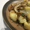 kanon0208's cooksnap of when they made 鶏皮とじゃがいものにんにくバター炒め.