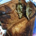 あやこ６１'s cooksnap of when they made サクッとろ～なハムチーズホットサンド♪.