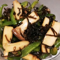 もともととが's cooksnap of when they made ピーマンとエリンギの塩昆布炒め.