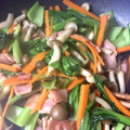 でっぷー's cooksnap of when they made 青梗菜とシメジのペペロンチーノ風炒め.