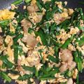 くぴりぃ～まん's cooksnap of when they made 簡単☆豚ニラ玉オイスターソース炒め.