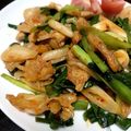 ☆sinnkuro★'s cooksnap of when they made ねぎ大量消費に☆彡鶏肉のキムチ炒め.
