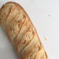 Mizuho1990's cooksnap of when they made 朝焼くだけ⁉不思議パンのフランスパン.