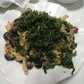 新米Ｋana's cooksnap of when they made お惣菜屋さんで美味しかったので。フワフワしめじ卵★.