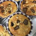 team054's cooksnap of when they made サラダ油とHMでふわふわ*バナナケーキ.