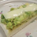 kuishinboF's cooksnap of when they made バジルペーストトースト.