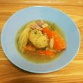 ピーナッツ子♪'s cooksnap of when they made 手作りパンチェッタで春キャベツのポトフ.