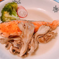AmyOno's cooksnap of when they made きのこと鮭のクリーム煮☆宇都宮市保セ.