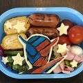 すずきのまい's cooksnap of when they made 仮面ライダー ビルド キャラ弁.