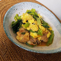 まぁーちゃん★'s cooksnap of when they made 簡単！鶏肉、小松菜、玉子の牡蠣油炒め.