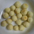 クックGB6431☆'s cooksnap of when they made 卵なし☆なんちゃってたまごボーロ.