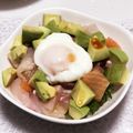 ぴあのんのん's cooksnap of when they made アボカドサーモン丼☆甘タレ半熟卵のせ.
