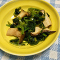 ☆さぶ☆☆'s cooksnap of when they made エリンギとほうれん草のガリバタ醤油炒め.