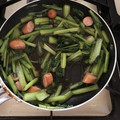 けーこころん's cooksnap of when they made 簡単♪小松菜とウィンナーのスパイス炒め.