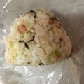 クックC2GECR☆'s cooksnap of when they made 朝食に☆塩こんぶ味噌マヨおかかおにぎり★.