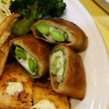 ツインズ♀ママ's cooksnap of when they made 青紫蘇がいい感じ☆海老と枝豆チーズ春巻き.
