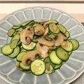 はらぺこしろうさぎ's cooksnap of when they made ズッキーニとマッシュルームの大蒜炒め.