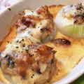 スプリングドラゴン's cooksnap of when they made まるごと新玉ねぎ☆さば味噌マヨチーズ焼き.